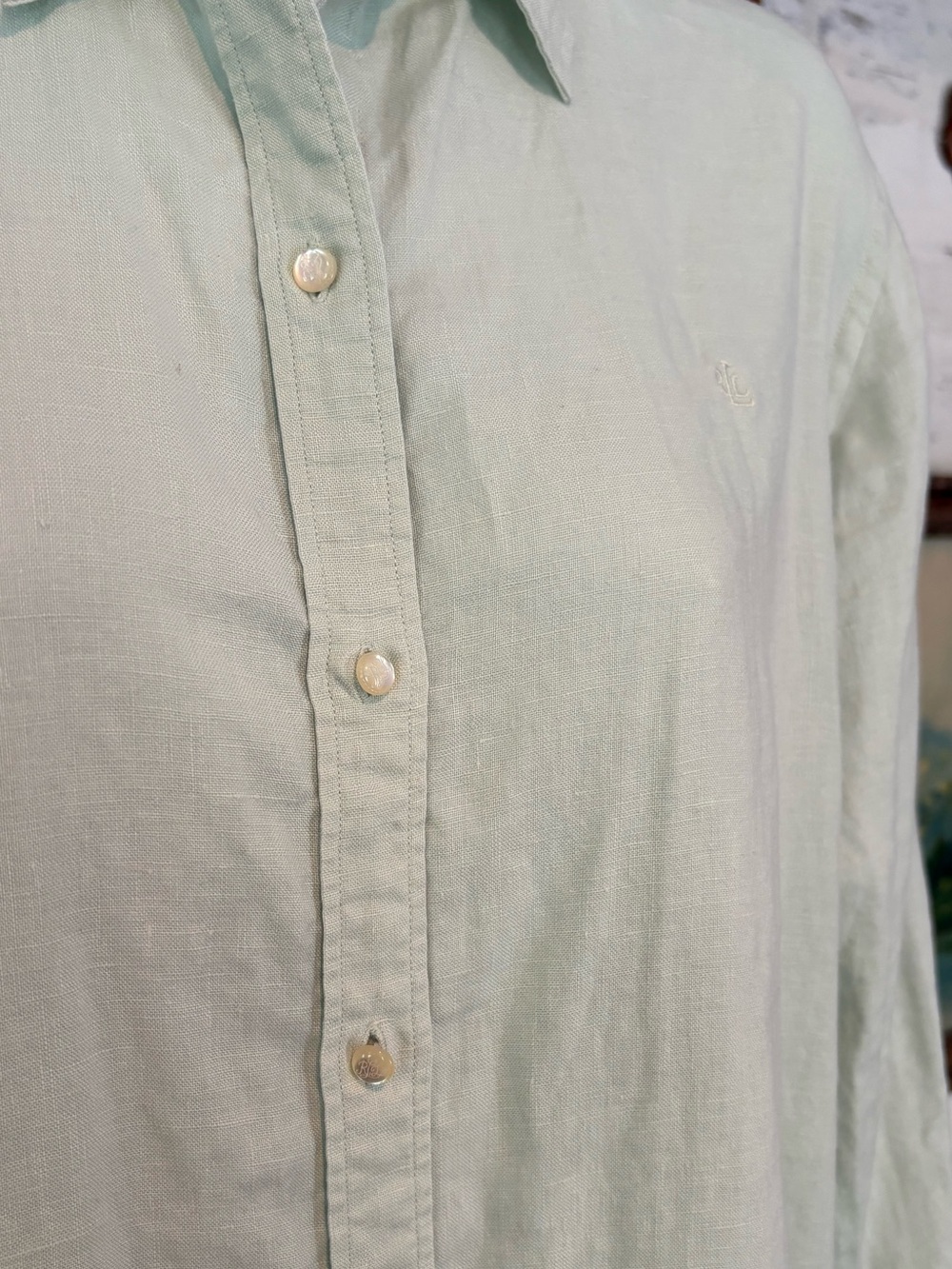 Ralph Lauren light green 100% linen button-down blouse - Picture 5 of 7